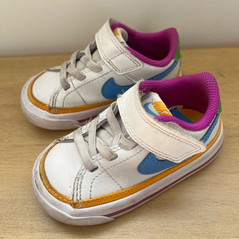 Toddler Nike shoes
